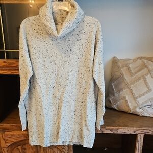 Athleta Light Gray Speckled Turtleneck Sweater